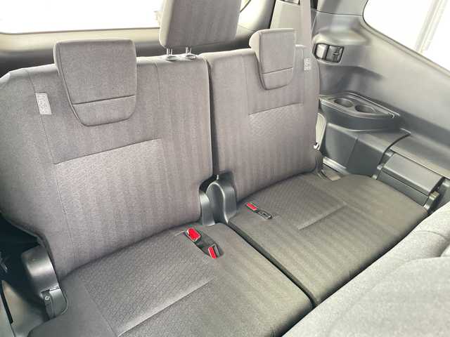 トヨタ ヴォクシー S－G 愛知県 2024(令6)年 1.8万km マッシブグレー トヨタセーフティセンス/純正10.5型ディスプレイオーディオナビ/両側パワースライドドア/バックカメラ/ETC2.0/純正アルミホイール/レーダークルーズコントロール/レーンキープアシスト/オートマチックハイビーム/衝突軽減システム/フルセグ/Bluetooth/ステアリングスイッチ/スマートキー/プッシュスタート