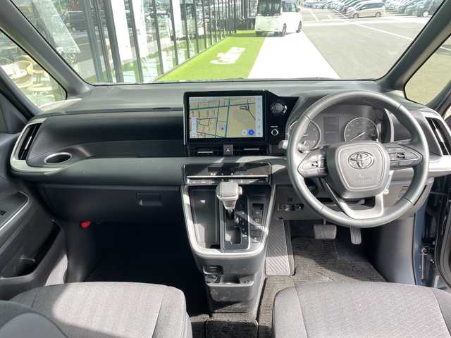 トヨタ ヴォクシー S－G 愛知県 2024(令6)年 1.8万km マッシブグレー トヨタセーフティセンス/純正10.5型ディスプレイオーディオナビ/両側パワースライドドア/バックカメラ/ETC2.0/純正アルミホイール/レーダークルーズコントロール/レーンキープアシスト/オートマチックハイビーム/衝突軽減システム/フルセグ/Bluetooth/ステアリングスイッチ/スマートキー/プッシュスタート