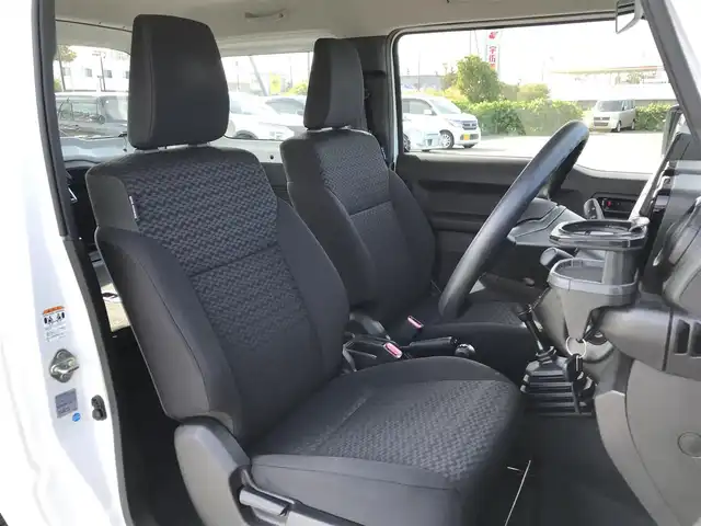 スズキ ジムニー XG 鳥取県 2020(令2)年 3.5万km スペリアホワイト ワンオーナー/４・W・D/ターボ車/5速MT/横滑り防止装置/ヒルディセントコントロール/トランスファーレバー/純正16インチアルミホイール/背面タイヤ/サイドアンダーミラー付きドアミラー/フォグライト/スペアキー