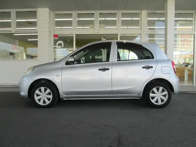 日産 マーチ 12S 千葉県 2011(平23)年 3.2万km ブリリアントシルバー 純正CDオーディオ/フロントリアコーナーセンサー/純正フロアマット/ドアバイザー/整備記録簿(H26/H28/H30/R2/R4/R6)