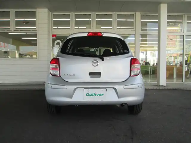 日産 マーチ 12S 千葉県 2011(平23)年 3.2万km ブリリアントシルバー 純正CDオーディオ/フロントリアコーナーセンサー/純正フロアマット/ドアバイザー/整備記録簿(H26/H28/H30/R2/R4/R6)