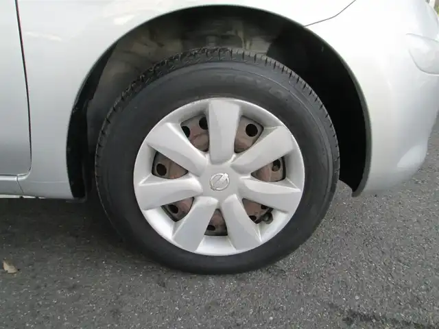 日産 マーチ 12S 千葉県 2011(平23)年 3.2万km ブリリアントシルバー 純正CDオーディオ/フロントリアコーナーセンサー/純正フロアマット/ドアバイザー/整備記録簿(H26/H28/H30/R2/R4/R6)