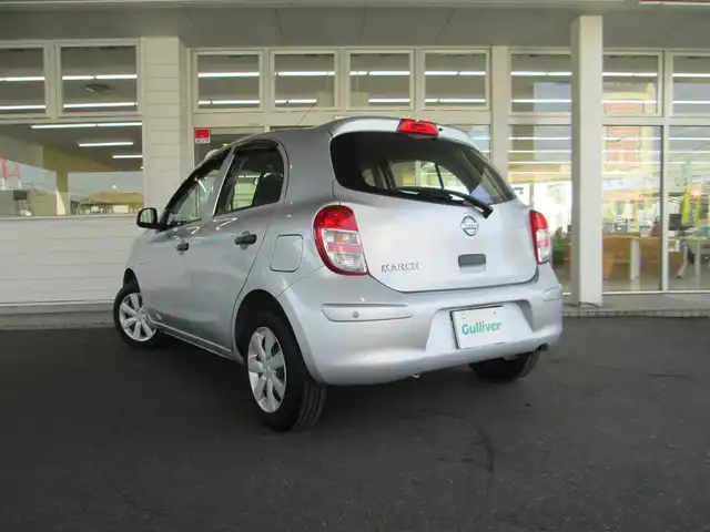 日産 マーチ 12S 千葉県 2011(平23)年 3.2万km ブリリアントシルバー 純正CDオーディオ/フロントリアコーナーセンサー/純正フロアマット/ドアバイザー/整備記録簿(H26/H28/H30/R2/R4/R6)