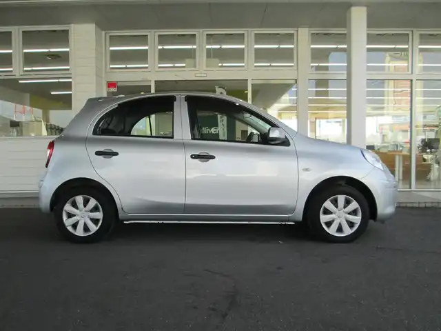 日産 マーチ 12S 千葉県 2011(平23)年 3.2万km ブリリアントシルバー 純正CDオーディオ/フロントリアコーナーセンサー/純正フロアマット/ドアバイザー/整備記録簿(H26/H28/H30/R2/R4/R6)