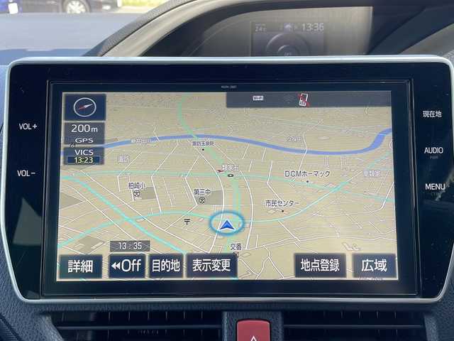 トヨタ ヴォクシー ZS 煌 青森県 2018(平30)年 5.5万km ホワイトパールクリスタルシャイン 4WD/寒冷地仕様/純正10インチナビ・フルセグTV/CD・DVD・Bluetooth/バックカメラ/両側パワースライドドア/セーフティセンス/プリクラッシュセーフティ/レーンディパーチャーアラート/オートマチックハイビーム/クルーズコントロール/純正エンジンスターター/前方ドライブレコーダー/ワイパーデアイサー/ビルトインETC/LEDヘッドライト/LEDフォグランプ/純正16インチアルミホイール