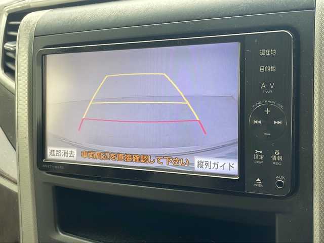 トヨタ ヴェルファイア 2．4X 沖縄県 2012(平24)年 6.9万km ホワイトパールクリスタルシャイン 純正ナビ　(NSZT-W61G)/(フルセグTV　DVD　Bluetooth接続)/フリップダウンモニター　/バックカメラ　/両側パワースライドドア　/プッシュスタート　/スマートキー　/前後コーナーセンサー　/社外１９インチアルミホイール　/横滑り防止機能　/オートライト　/フロアマット