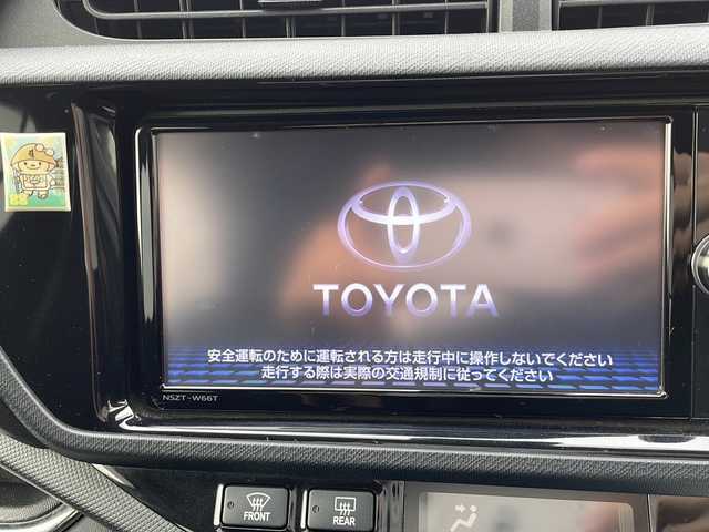 トヨタ アクア G G’s 山梨県 2016(平28)年 4.5万km ライムホワイトパールクリスタルシャイン フルセグテレビ/バックカメラ/クルーズコントロール/ETC/プッシュスタート/衝突軽減装置/Bluetooth再生/オートエアコン/オートライト/レーンキープアシスト/Ｇ＇ｓ専用１７インチアルミホイール/LEDヘッドライト/純正ナビ/ハーフレザーシート