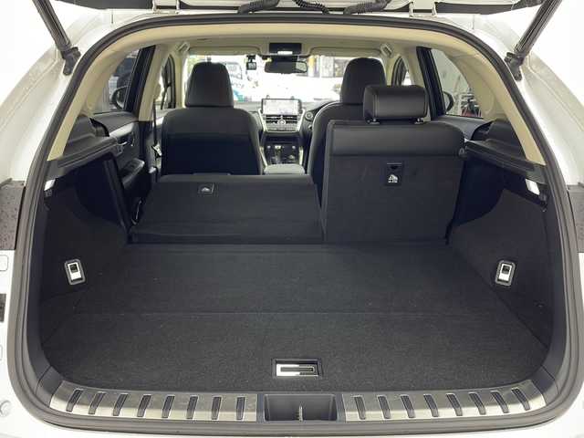 レクサス ＮＸ 300 バージョンL 兵庫県 2018(平30)年 5.5万km ソニッククォーツ ・LEXUSsafety/・衝突軽減ブレーキ/・レーンキープしスト/・レーダークルーズコントロール/・オートマチックハイビーム/・純正ナビ＆フルセグ＆BT＆DVD＆ブルーレイ＆USB/・バックカメラ/・モデリスタエアロ/・パワーバックドア/・前席シートヒーター/・前席シートクーラー/・黒革シート/・前席パワーシート/・ビルトインETC/・ドライブレコーダー/・スマートキー/・スペアキー/・カードキー/・nanoe/・プッシュスタート/・純正18インチアルミホイール/・AC100V/・ステアリングヒーター