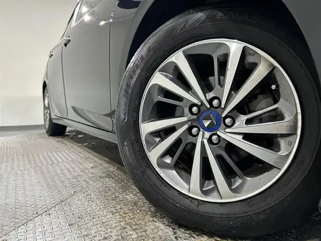 トヨタ プリウス SセーフティプラスⅡ 愛知県 2021(令3)年 4.5万km アティチュードブラックマイカ 純正９インチナビ/アラウンドビューモニター/衝突軽減ブレーキ/レーダークルーズコントロール/ＥＴＣ２．０/ドライブレコーダー/レーンキープアシスト/ブラインドスポットモニター/クリアランスソナー/モデリスタ15インチアルミホイール/1500wコンセント/純正フロアマット/ISOFIX