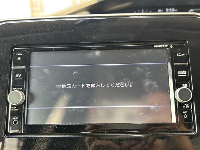日産 セレナ ハイウェイスター Vセレクション 静岡県 2017(平29)年 8.3万km ダイヤモンドブラック 衝突軽減ブレーキ/純正ナビ/・TV/CD/DVD/Bluetooth/ラジオ/主要装備/・全方位カメラ/・後席モニター/・両側パワースライドドア/・ＥＴＣ　/・アイドリングストップ/・クルーズコントロール/・ステアリングスイッチ/・パーキングアシスト/・ＬＥＤヘッドライト