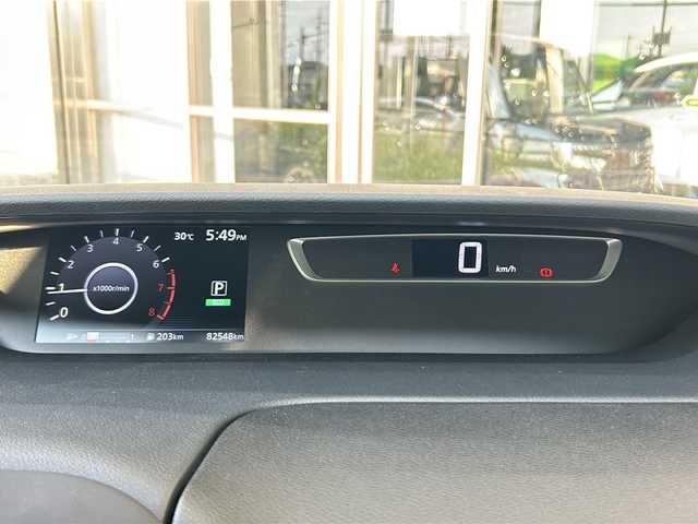 日産 セレナ ハイウェイスター Vセレクション 静岡県 2017(平29)年 8.3万km ダイヤモンドブラック 衝突軽減ブレーキ/純正ナビ/・TV/CD/DVD/Bluetooth/ラジオ/主要装備/・全方位カメラ/・後席モニター/・両側パワースライドドア/・ＥＴＣ　/・アイドリングストップ/・クルーズコントロール/・ステアリングスイッチ/・パーキングアシスト/・ＬＥＤヘッドライト