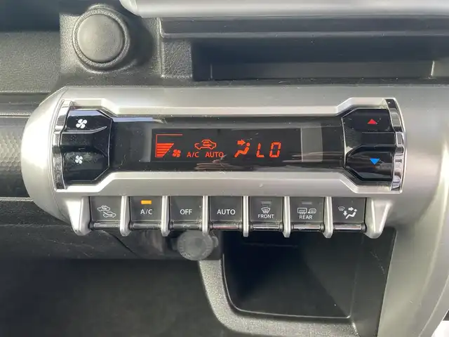 スズキ クロスビー HYBRID MZ 栃木県 2018(平30)年 8.9万km キャラバンアイボリーパールメタリック/ホワイト 2トーンルーフ デュアルセンサーブレーキサポート/社外8インチメモリナビ/フルセグTV/DVD/Bluetooth/バックカメラ/ETC/クルーズコントロール/ステアリングリモコン/シートヒーター/LEDヘッドライト/LEDフォグランプ/スマートキー×2/アイドリングストップ/コーナーセンサー/パドルシフト/純正16インチAW/取説