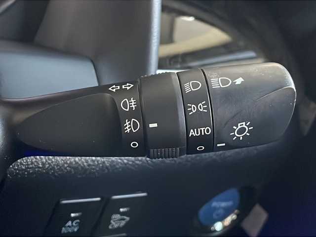 トヨタ ヴェルファイア ハイブリット ZR Gエディション 福島県 2015(平27)年 9.8万km ホワイトパールクリスタルシャイン １オーナー　純正ＳＤナビ(フルセグTV/BT/CD/DVD/AM/FM) バックカメラ　前方ドラレコ　クルコン　レザーシート　シートヒーター　パワーシート　フリップダウンモニター　キャプテンシート　オットマン　両側パワースライドドア　純正１７インチＡＷ　パワーバックドア スマートキー スペアキー 保証書 取扱説明書