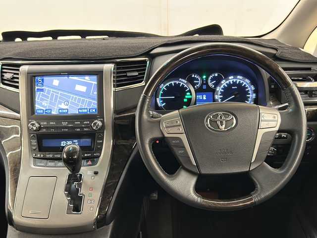 トヨタ アルファードハイブリット SR Cパッケージ 道央・札幌 2013(平25)年 5.8万km ゴールドパールクリスタルシャイン /4WD//純正メモリナビ//純正ワンセグテレビ//バックカメラ//フリップダウンモニター//クルーズコントロール//サンルーフ//ドアバイザー//プッシュスタート//両側パワースライドドア//パワーバックドア//ETC//フォグランプ//nanoe