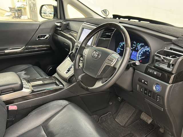 トヨタ アルファードハイブリット SR Cパッケージ 道央・札幌 2013(平25)年 5.8万km ゴールドパールクリスタルシャイン /4WD//純正メモリナビ//純正ワンセグテレビ//バックカメラ//フリップダウンモニター//クルーズコントロール//サンルーフ//ドアバイザー//プッシュスタート//両側パワースライドドア//パワーバックドア//ETC//フォグランプ//nanoe