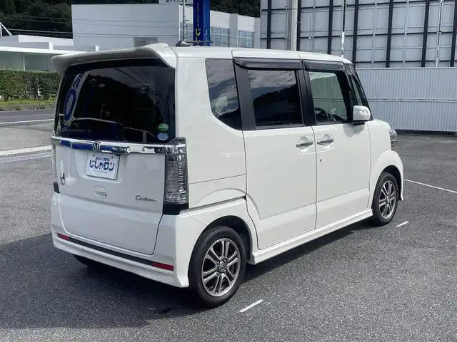 ホンダ Ｎ ＢＯＸ カスタム G Lパッケージ 山形県 2015(平27)年 9.6万km プレミアムホワイトパールⅡ (株)IDOMが運営する【じしゃロン山形店】の自社ローン専用車両になります。/こちらは現金またはオートローンご利用時の価格です。/自社ローンご希望の方は別途その旨お申付け下さい。/Gathersナビ/【ワンセグ/CD/FM/AM/Bluetooth】/片側パワースライドドア/バックカメラ/ステアリングスイッチ/AUTOミラー/ウィンカーミラー/フォグランプ/後席サンシェード/背面テーブル/スマートキー/プッシュスタート/ディスチャージヘッドライト