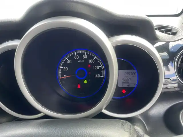 ホンダ Ｎ ＢＯＸ カスタム G Lパッケージ 山形県 2015(平27)年 9.6万km プレミアムホワイトパールⅡ (株)IDOMが運営する【じしゃロン山形店】の自社ローン専用車両になります。/こちらは現金またはオートローンご利用時の価格です。/自社ローンご希望の方は別途その旨お申付け下さい。/Gathersナビ/【ワンセグ/CD/FM/AM/Bluetooth】/片側パワースライドドア/バックカメラ/ステアリングスイッチ/AUTOミラー/ウィンカーミラー/フォグランプ/後席サンシェード/背面テーブル/スマートキー/プッシュスタート/ディスチャージヘッドライト
