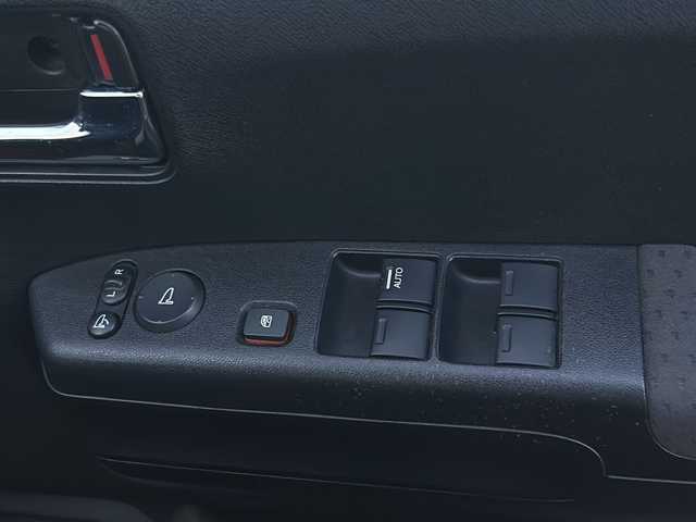 ホンダ ライフ ディーバ 福島県 2008(平20)年 7.5万km ナイトホークブラックパール 4WD ワンオーナー モニター付き純正オーディオ CD AUX FM AM バックカメラ HIDヘッドライト フォグランプ 電動格納ミラー フロアマット ドアバイザー リモコンキー スペアキー