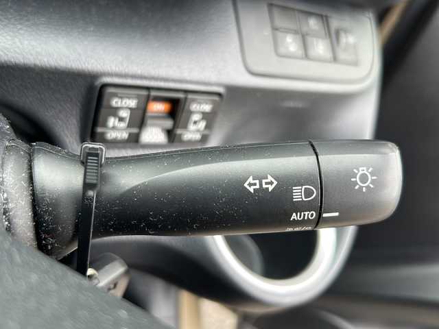 トヨタ シエンタ ハイブリッド ファンベースG セーフティEDⅡ 愛媛県 2021(令3)年 4.1万km ベージュ 純正SDナビ/Bluetooth/フルセグ/CD/DVD/SD/ワンオーナー/両側パワースライドドア/ETC/前席シートヒーター/クルーズコントロール/ドライブレコーダー前後/オートライト/オートLEDヘッドライト/コーナーセンサー/純正フロアマット/スマートキー/プッシュスタート