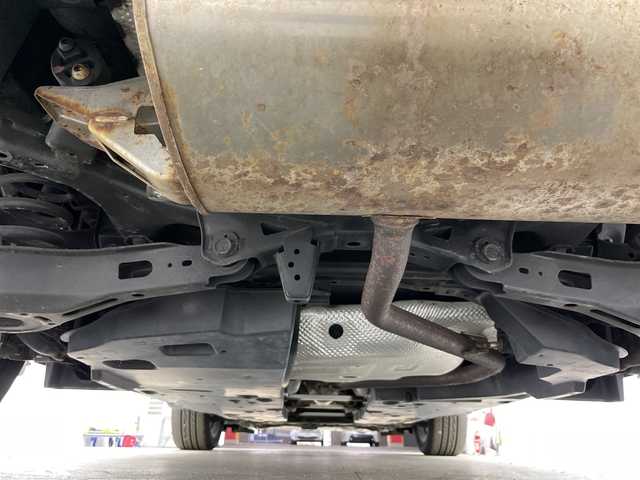 トヨタ Ｃ－ＨＲ G 愛知県 2017(平29)年 6.9万km センシュアルレッドマイカ 禁煙車/純正7インチナビ/（CD/DVD/Bluetooth/フルセグTV/SD)/バックカメラ/トヨタセーフティセンス/・プリクラッシュセーフティ/・レーンディパーチャーアラート/・オートマチックハイビーム/・レーダークルーズコントロール/・ブラインドスポットモニター/・ふらつき警報機能/ETC/ハーフレザーシート/シートヒーター/純正18インチアルミホイール/スマートキー/スペアキー1本/プッシュスタート/LEDヘッドライト/フロントフォグランプ/オートライト/純正フロアマット/横滑り防止装置/電動格納ミラー/ステアリングスイッチ/ドアバイザー