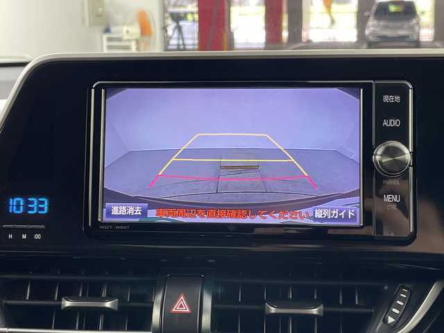 トヨタ Ｃ－ＨＲ G 愛知県 2017(平29)年 6.9万km センシュアルレッドマイカ 禁煙車/純正7インチナビ/（CD/DVD/Bluetooth/フルセグTV/SD)/バックカメラ/トヨタセーフティセンス/・プリクラッシュセーフティ/・レーンディパーチャーアラート/・オートマチックハイビーム/・レーダークルーズコントロール/・ブラインドスポットモニター/・ふらつき警報機能/ETC/ハーフレザーシート/シートヒーター/純正18インチアルミホイール/スマートキー/スペアキー1本/プッシュスタート/LEDヘッドライト/フロントフォグランプ/オートライト/純正フロアマット/横滑り防止装置/電動格納ミラー/ステアリングスイッチ/ドアバイザー