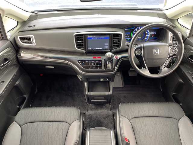 ホンダ オデッセイ ハイブリッド アブソルートセンシングEXパック 岐阜県 2016(平28)年 5.2万km ホワイトオーキッドパール 純正フリップダウンモニター/純正SDナビ/CD/DVD/SD/フルセグ/バックカメラ/ドライブレコーダー/ETC/ホンダセンシング/・衝突軽減ブレーキ/・車線維持支援システム/・アダプティブクルーズコントロール/ブラインドスポットモニター/両側パワースライドドア/オットマン/革巻きステアリング/ステアリングリモコン/LEDオートライト/純正フロアマット/ドアバイザー/プッシュスタート/純正17インチAW/スマートキー