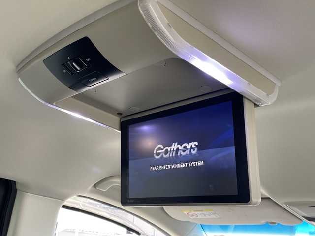 ホンダ オデッセイ ハイブリッド アブソルートセンシングEXパック 岐阜県 2016(平28)年 5.2万km ホワイトオーキッドパール 純正フリップダウンモニター/純正SDナビ/CD/DVD/SD/フルセグ/バックカメラ/ドライブレコーダー/ETC/ホンダセンシング/・衝突軽減ブレーキ/・車線維持支援システム/・アダプティブクルーズコントロール/ブラインドスポットモニター/両側パワースライドドア/オットマン/革巻きステアリング/ステアリングリモコン/LEDオートライト/純正フロアマット/ドアバイザー/プッシュスタート/純正17インチAW/スマートキー