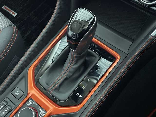 スバル フォレスター ハイブリッド X－ブレイク 神奈川県 2020(令2)年 4.3万km クリスタルブラックシリカ アイサイト/純正8型ナビ/・BT/フルセグTV/CD/DVD/SD/BD/バック/サイド/フロントカメラ/デジタルミラー/ハーフレザーシート/シートヒーター(D/N/二列)/パワーシート(D/N)/メモリシート(D)/ETC/前後ドライブレコーダー/電動サイドブレーキ/オートブレーキホールド/スマートキー/スペアキー/プッシュスタートボタン/革巻きステアリング/ステアリングスイッチ/パドルシフト/Autoライト/ステアリングヒーター/SRH/LEDヘッドライト/フォグランプ/電動格納ミラー/ウィンカーミラー/ルーフレール/純正フロアマット/純正ドアバイザー/純正17インチアルミホイール