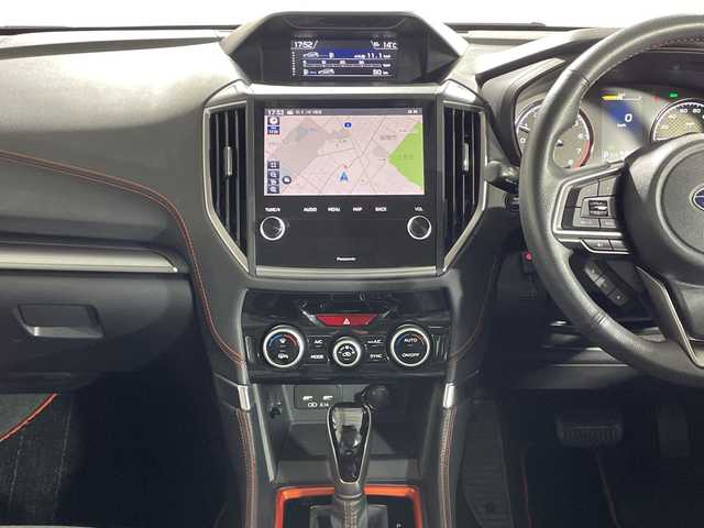 スバル フォレスター ハイブリッド X－ブレイク 神奈川県 2020(令2)年 4.3万km クリスタルブラックシリカ アイサイト/純正8型ナビ/・BT/フルセグTV/CD/DVD/SD/BD/バック/サイド/フロントカメラ/デジタルミラー/ハーフレザーシート/シートヒーター(D/N/二列)/パワーシート(D/N)/メモリシート(D)/ETC/前後ドライブレコーダー/電動サイドブレーキ/オートブレーキホールド/スマートキー/スペアキー/プッシュスタートボタン/革巻きステアリング/ステアリングスイッチ/パドルシフト/Autoライト/ステアリングヒーター/SRH/LEDヘッドライト/フォグランプ/電動格納ミラー/ウィンカーミラー/ルーフレール/純正フロアマット/純正ドアバイザー/純正17インチアルミホイール