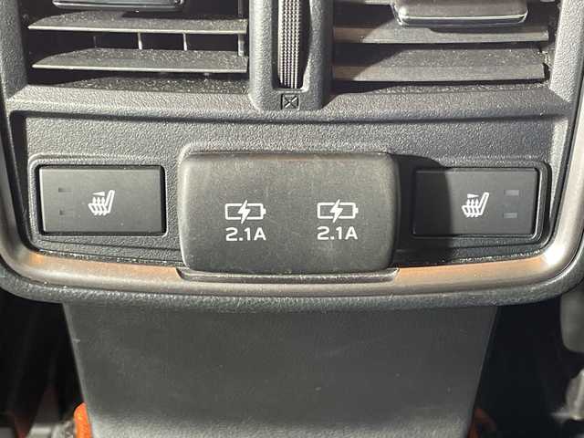 スバル フォレスター ハイブリッド X－ブレイク 神奈川県 2020(令2)年 4.3万km クリスタルブラックシリカ アイサイト/純正8型ナビ/・BT/フルセグTV/CD/DVD/SD/BD/バック/サイド/フロントカメラ/デジタルミラー/ハーフレザーシート/シートヒーター(D/N/二列)/パワーシート(D/N)/メモリシート(D)/ETC/前後ドライブレコーダー/電動サイドブレーキ/オートブレーキホールド/スマートキー/スペアキー/プッシュスタートボタン/革巻きステアリング/ステアリングスイッチ/パドルシフト/Autoライト/ステアリングヒーター/SRH/LEDヘッドライト/フォグランプ/電動格納ミラー/ウィンカーミラー/ルーフレール/純正フロアマット/純正ドアバイザー/純正17インチアルミホイール