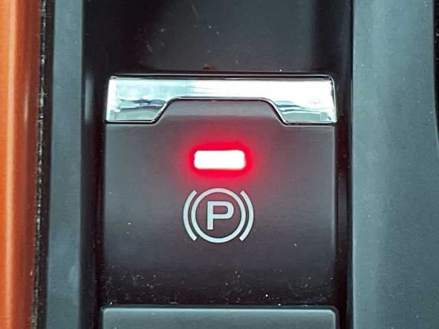 スバル フォレスター ハイブリッド X－ブレイク 神奈川県 2020(令2)年 4.3万km クリスタルブラックシリカ アイサイト/純正8型ナビ/・BT/フルセグTV/CD/DVD/SD/BD/バック/サイド/フロントカメラ/デジタルミラー/ハーフレザーシート/シートヒーター(D/N/二列)/パワーシート(D/N)/メモリシート(D)/ETC/前後ドライブレコーダー/電動サイドブレーキ/オートブレーキホールド/スマートキー/スペアキー/プッシュスタートボタン/革巻きステアリング/ステアリングスイッチ/パドルシフト/Autoライト/ステアリングヒーター/SRH/LEDヘッドライト/フォグランプ/電動格納ミラー/ウィンカーミラー/ルーフレール/純正フロアマット/純正ドアバイザー/純正17インチアルミホイール