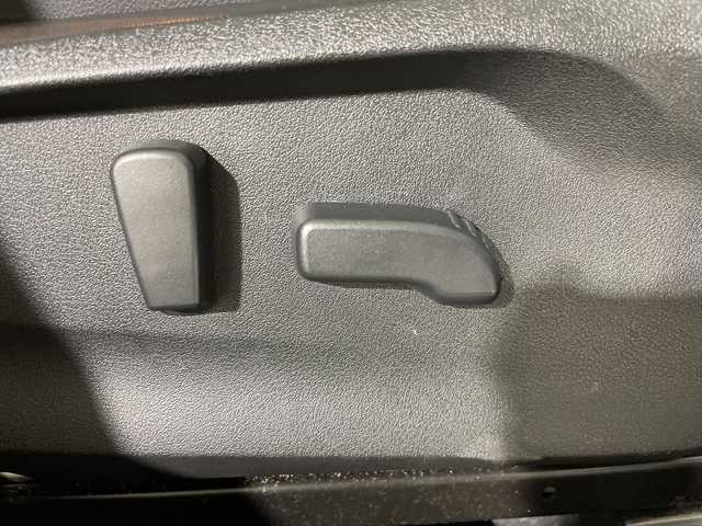 スバル フォレスター ハイブリッド X－ブレイク 神奈川県 2020(令2)年 4.3万km クリスタルブラックシリカ アイサイト/純正8型ナビ/・BT/フルセグTV/CD/DVD/SD/BD/バック/サイド/フロントカメラ/デジタルミラー/ハーフレザーシート/シートヒーター(D/N/二列)/パワーシート(D/N)/メモリシート(D)/ETC/前後ドライブレコーダー/電動サイドブレーキ/オートブレーキホールド/スマートキー/スペアキー/プッシュスタートボタン/革巻きステアリング/ステアリングスイッチ/パドルシフト/Autoライト/ステアリングヒーター/SRH/LEDヘッドライト/フォグランプ/電動格納ミラー/ウィンカーミラー/ルーフレール/純正フロアマット/純正ドアバイザー/純正17インチアルミホイール