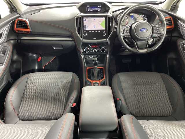 スバル フォレスター ハイブリッド X－ブレイク 神奈川県 2020(令2)年 4.3万km クリスタルブラックシリカ アイサイト/純正8型ナビ/・BT/フルセグTV/CD/DVD/SD/BD/バック/サイド/フロントカメラ/デジタルミラー/ハーフレザーシート/シートヒーター(D/N/二列)/パワーシート(D/N)/メモリシート(D)/ETC/前後ドライブレコーダー/電動サイドブレーキ/オートブレーキホールド/スマートキー/スペアキー/プッシュスタートボタン/革巻きステアリング/ステアリングスイッチ/パドルシフト/Autoライト/ステアリングヒーター/SRH/LEDヘッドライト/フォグランプ/電動格納ミラー/ウィンカーミラー/ルーフレール/純正フロアマット/純正ドアバイザー/純正17インチアルミホイール