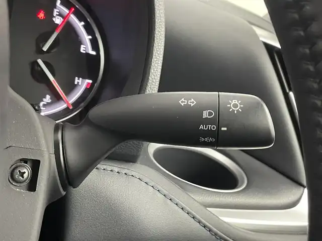 トヨタ ヴォクシー S－Z 埼玉県 2022(令4)年 1.1万km スパークリングブラックパールクリスタルシャイン 純正１０．５インチナビ　パノラミックビューモニター　ＢＳＭ　ＤＶＤ再生　ユニバーサルステップ　ビルトインＥＴＣ２．０　セーフティセンス　レーダークルーズコントロール　シートヒーター　ＬＥＤライト　ＴＶ