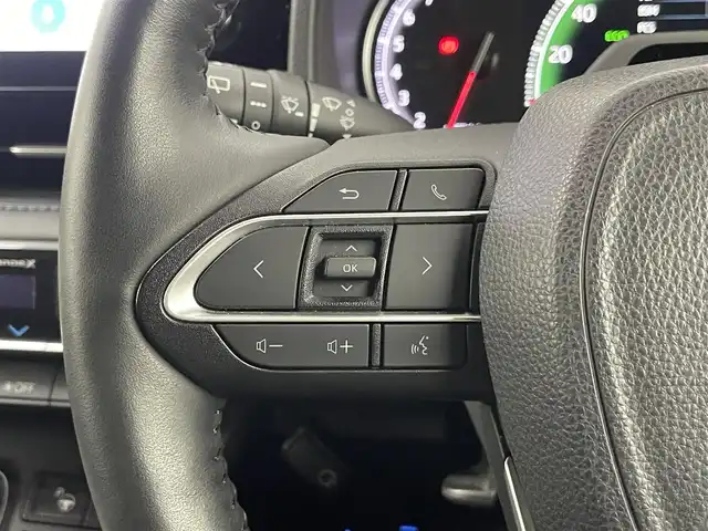 トヨタ ヴォクシー S－Z 埼玉県 2022(令4)年 1.1万km スパークリングブラックパールクリスタルシャイン 純正１０．５インチナビ　パノラミックビューモニター　ＢＳＭ　ＤＶＤ再生　ユニバーサルステップ　ビルトインＥＴＣ２．０　セーフティセンス　レーダークルーズコントロール　シートヒーター　ＬＥＤライト　ＴＶ