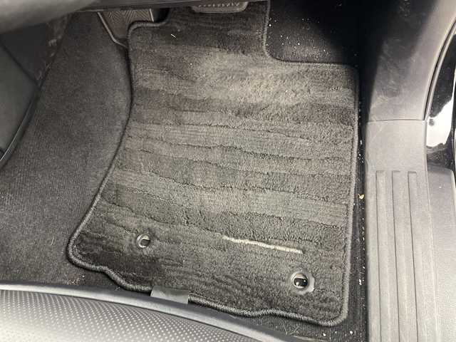 トヨタ ランドクルーザー プラド TX Lパッケージ マットブラED 群馬県 2023(令5)年 1.8万km ブラック サンルーフ　ルーフレール　純正9型ナビ　全周囲カメラ　純正ビルトインETC2.0 レザーシート　シートヒーター　エアーシート　パワーシート　ウッドコンビハンドル　アイドリングストップ　禁煙車