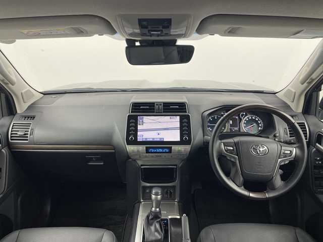 トヨタ ランドクルーザー プラド TX Lパッケージ マットブラED 群馬県 2023(令5)年 1.8万km ブラック サンルーフ　ルーフレール　純正9型ナビ　全周囲カメラ　純正ビルトインETC2.0 レザーシート　シートヒーター　エアーシート　パワーシート　ウッドコンビハンドル　アイドリングストップ　禁煙車