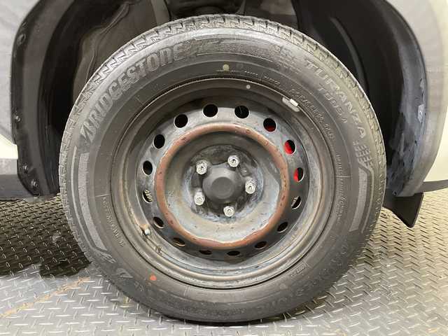 トヨタ ヤリスクロス ハイブリッド G 愛媛県 2020(令2)年 4.4万km ホワイトパールクリスタルシャイン 純正８型ナビ／衝突被害軽減ブレーキ／アダプティブクルーズコントロール／レーンアシスト／バックカメラ／フルセグ／Ｂｌｕｅｔｏｏｔｈ／ビルドインＥＴＣ／前後コーナーセンサー／前後ドライブレコーダー／禁煙