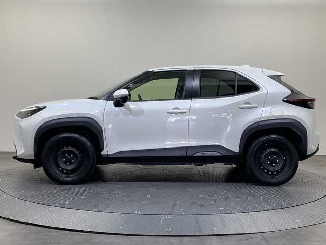 トヨタ ヤリスクロス ハイブリッド G 愛媛県 2020(令2)年 4.4万km ホワイトパールクリスタルシャイン 純正８型ナビ／衝突被害軽減ブレーキ／アダプティブクルーズコントロール／レーンアシスト／バックカメラ／フルセグ／Ｂｌｕｅｔｏｏｔｈ／ビルドインＥＴＣ／前後コーナーセンサー／前後ドライブレコーダー／禁煙