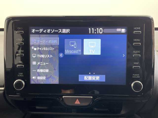 トヨタ ヤリスクロス ハイブリッド G 愛媛県 2020(令2)年 4.4万km ホワイトパールクリスタルシャイン 純正８型ナビ／衝突被害軽減ブレーキ／アダプティブクルーズコントロール／レーンアシスト／バックカメラ／フルセグ／Ｂｌｕｅｔｏｏｔｈ／ビルドインＥＴＣ／前後コーナーセンサー／前後ドライブレコーダー／禁煙