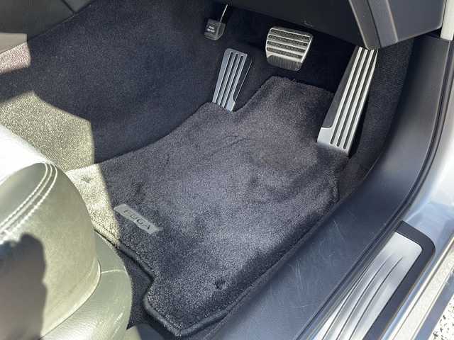 日産 フーガ 370GT タイプS 島根県 2012(平24)年 7.1万km ブリリアントシルバー メーカーナビゲーション/フルセグ BT CD DVD/クルーズコントロール/パドルシフト/バックカメラ/D/N席パワーシート/ビルトインETC/HIDヘッドライト/AUTOライト/フォグライト/ハーフレザーシート(合皮)/革巻きステアリング/ステアリングリモコン/ISOFIX/純正20インチアルミホイール