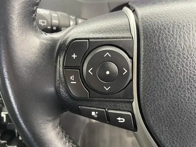 トヨタ ヴォクシー ZS 煌Ⅱ 富山県 2020(令2)年 3.8万km ブラック 純正ナビ【NSZT-W68T】/（AM/FM/CD/DVD/USB/SD/BT）/フルセグTV/バックカメラ/両側パワースライドドア/プリクラッシュセーフティ/クルーズコントロール/レーンディパーチャーアラート/オートマチックハイビーム/LEDヘッドライト/クリアランスソナー/社外１９インチAW/スマートキー×２/プッシュスタート/ドライブレコーダー前後/ビルトインETC/社外フロアマット/取扱説明書/保証書