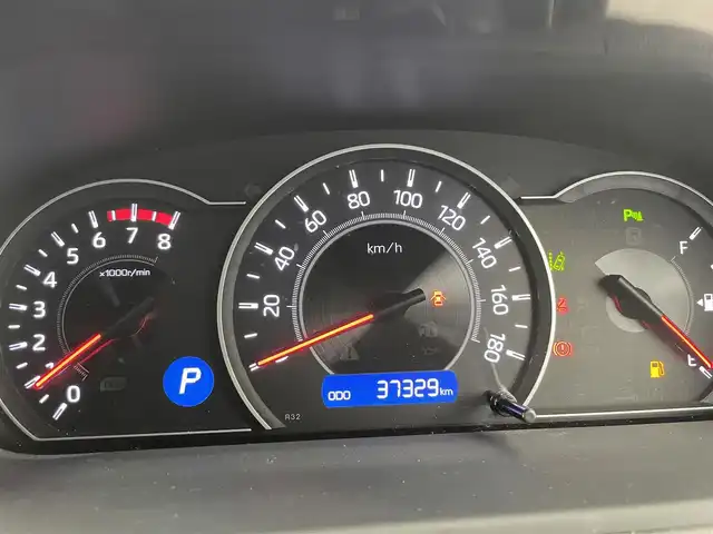 トヨタ ヴォクシー ZS 煌Ⅱ 富山県 2020(令2)年 3.8万km ブラック 純正ナビ【NSZT-W68T】/（AM/FM/CD/DVD/USB/SD/BT）/フルセグTV/バックカメラ/両側パワースライドドア/プリクラッシュセーフティ/クルーズコントロール/レーンディパーチャーアラート/オートマチックハイビーム/LEDヘッドライト/クリアランスソナー/社外１９インチAW/スマートキー×２/プッシュスタート/ドライブレコーダー前後/ビルトインETC/社外フロアマット/取扱説明書/保証書