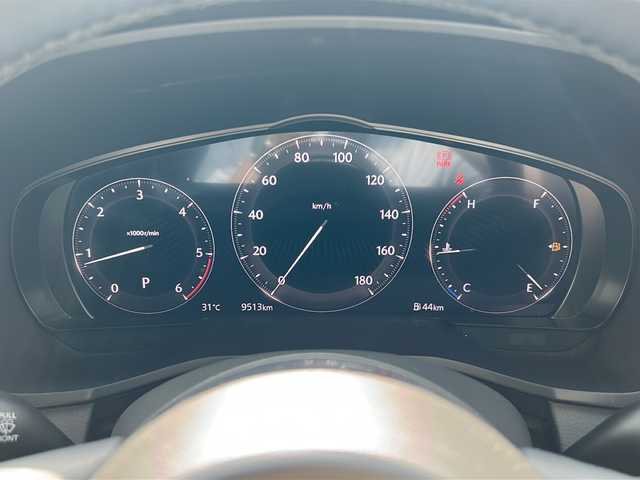 マツダ ＣＸ－６０ XD Lパッケージ 岐阜県 2023(令5)年 1万km ジェットブラックマイカ i-ACTIVSENSE/・衝突軽減ブレーキ/・前後側方接近車両検知/・車線逸脱警報システム/・ブラインドスポットモニター/・ディスタンススピードアラート/・レーンキープアシストシステム/・前後AT誤発進抑制制御/・交通標識認識システム/・速度標識警報/・脇見・眠気警報/・ヘッドアップディスプレイ/純正メーカーナビ/・AppleCarPlay/AndroidAuto/・Bluetooth/・USB/HDMI/・FM/AM/パノラミックビューモニター/ブラックレザーシート/前席シートヒーター/前席パワーシート/シートメモリー/革巻きステアリング/ステアリングスイッチ/パドルシフト/ステアリングヒーター/電子パーキング/ブレーキオートホールド/LEDヘッドライト/オートライト/オートマチックハイビーム/パワーバックドア/プッシュスタート/スマートキー/純正20インチAW/純正フロアマット/ドアバイザー/i-stop/電動格納ウィンカーミラー/横滑り防止機能