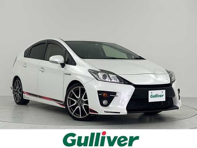 トヨタ プリウス S ツーリングセレ G’s 大阪府 2012(平24)年 7.8万km ホワイトパールクリスタルシャイン アルパイン9インチナビ/バックカメラ/キセノンヘッド/革巻きステアリング/ブレーキアシスト/トラクションコントロール/ブレーキアシスト/スマートキー/ステアリングスイッチ/プッシュスタート/G’s18AW/トノカバー/ビルトインETC/オートライト/フォグランプ/純正フロアマット/衝突安全ボディ/サイドインパクトバー