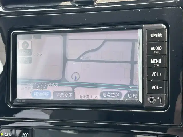 トヨタ プリウス S 福島県 2016(平28)年 7.7万km グレーメタリック ワンオーナー/トヨタセーフティセンス/純正SDナビ/　【フルセグ/CD/DVD/BT/AUX/SD】/バックカメラ/ステアリングリモコン/レーダークルーズコントロール/ビルトインETC/純正ドアバイザー/純正フロアマット/LEDヘッドライト（AUTO機能付き）/　・フォグランプ/オートマチックハイビーム/横滑り防止機能/レーンキープアシスト/アイドリングストップ