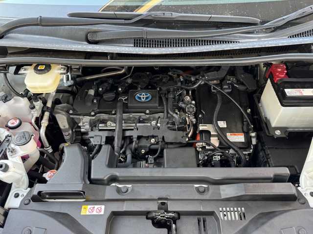 トヨタ ヴォクシー ハイブリッド S－Z 道東・釧路十勝 2022(令4)年 3.3万km ホワイトパールクリスタルシャイン ４WD/Tコネクト/CD/DVD/BT/ミラーキャスト/フルセグTV/バックカメラ /両側パワースライドドア/黒ハーフレザーシート/前席シートヒーター/ブラインドスポットモニター/プリクラッシュセーフティー/ETC