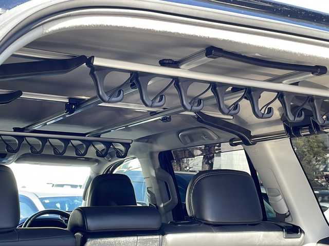 トヨタ ランドクルーザー プラド TZ－G 東京都 2020(令2)年 8.1万km ブラック 新車時保証書/取扱説明書/F/S/Rエアロ/ルーフレール/プリクラッシュセーフティー/レーダークルーズコントロール/ブラインドスポットモニター/オートマチックハイビーム/純正メーカーナビ/AM/FM/USB/BT/Miracast/360度カメラ　ETC【2.0】/ドライブレコーダー【前後】/AC100V100W/レザーシート　サンルーフ/シートヒーター/ベンチレーター/LEDヘッドライト/スマートキー×3/パドルシフト付ウッドコンビハンドル/サイド/カーテン/ニーエアバック/純正19インチアルミ