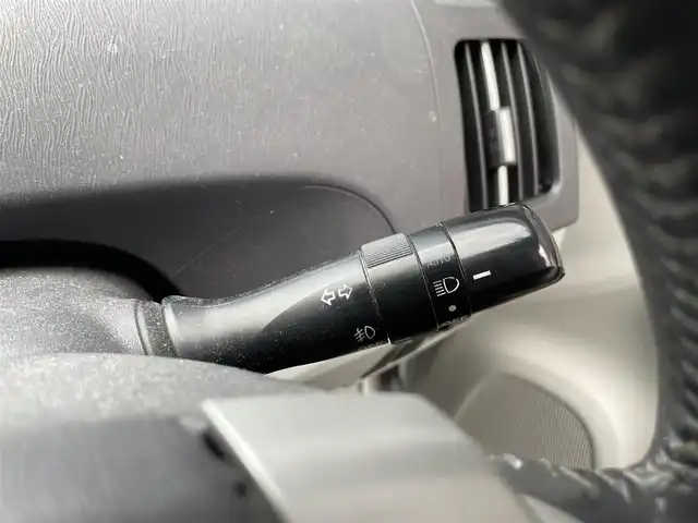 トヨタ プリウス S　LEDエディション 滋賀県 2011(平23)年 12.9万km ホワイトパールクリスタルシャイン ALPINE8インチナビ/・フルセグTV/・CD/・DVD/・SD/バックカメラ/クルーズコントロール/LEDヘッドライト/オートライト/ビルトインETC/スマートキー/スペアキー/ETC/ステアリングリモコン