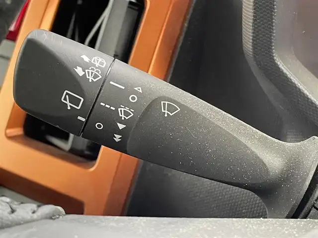 ダイハツ タフト G 広島県 2022(令4)年 0.4万km フォレストカーキメタリック ワンオーナー/メモリナビ/フルセグテレビ/Bluetooth/CD/DVD/バックカメラ/アイドリングストップ/シートヒーター/ガラスルーフ/ウィンカーミラー/ドアバイザー/プッシュスタート/ETC/LEDヘッドライト/衝突被害軽減システム/電動格納ミラー
